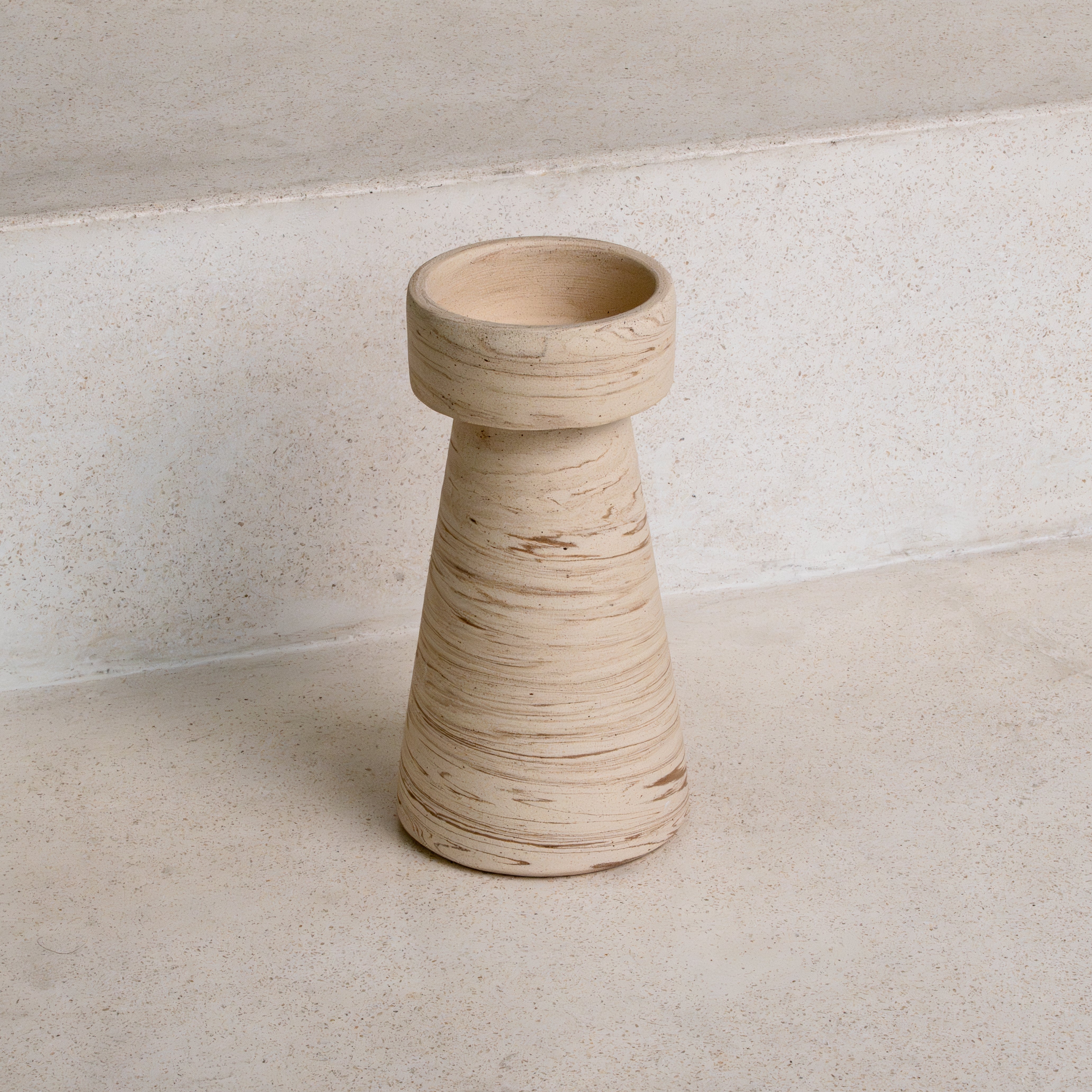 Cahaya Ceramic Taper Candle Holder