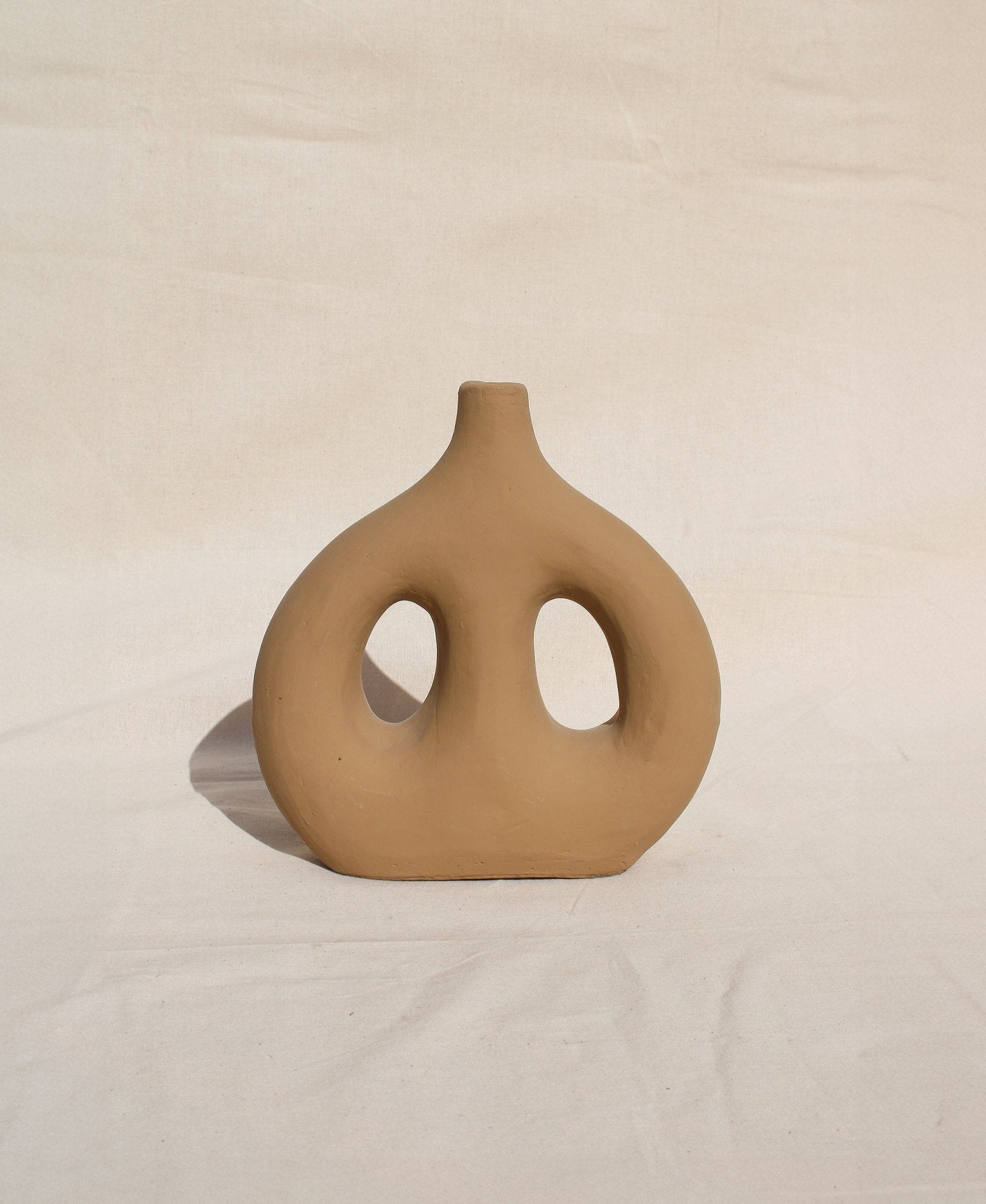 Gili Ceramic Decorative Vase - The Bali Concept