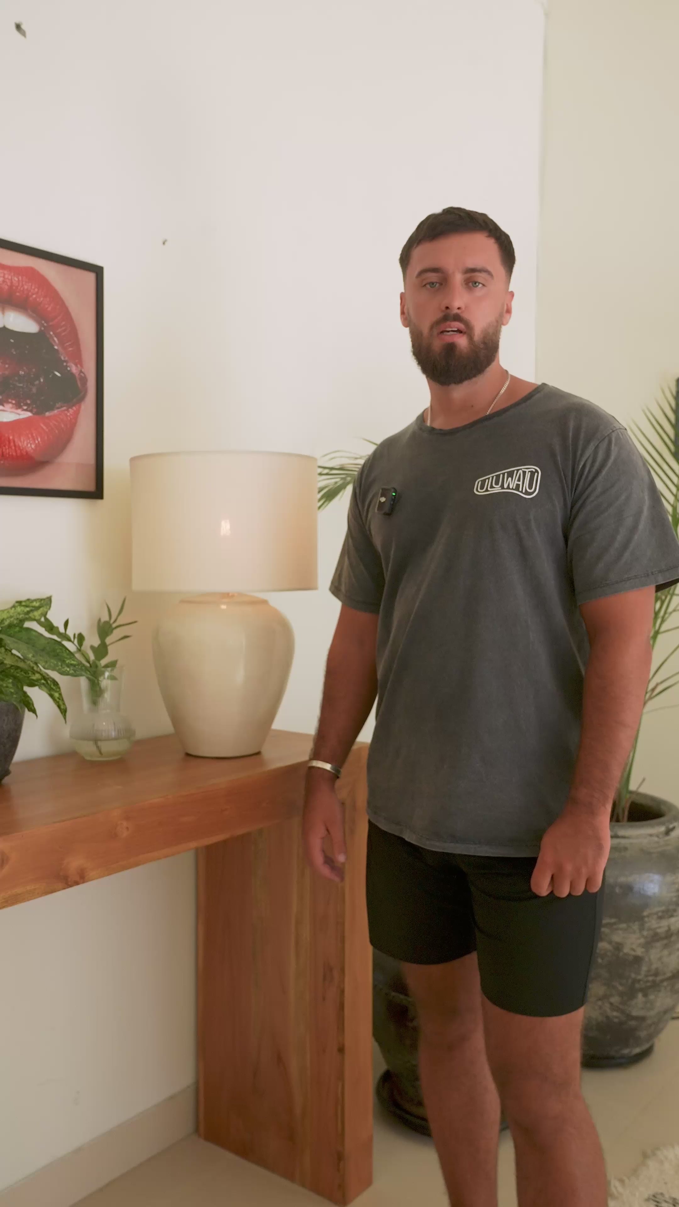 Load video: Senja Ceramic Table Lamp